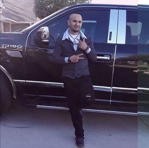 Meet your Posher, Rivera